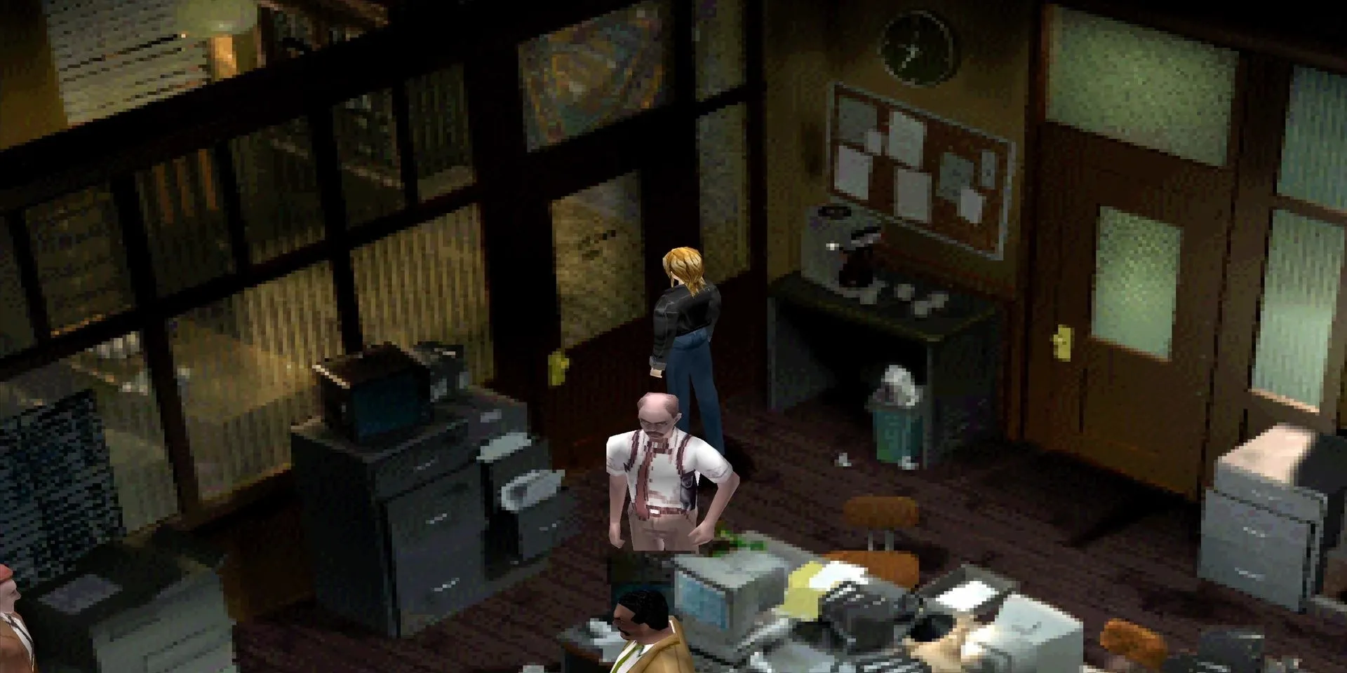 Aya Brea tại đồn cảnh sát với các chi tiết văn phòng thực tế trong Parasite Eve, tạo cảm giác sống động