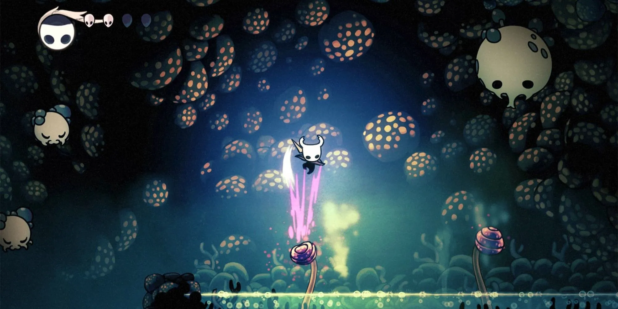 Hiệp sĩ bé nhỏ nhảy trên cây nấm trong thế giới Hollow Knight đầy màu sắc và chi tiết