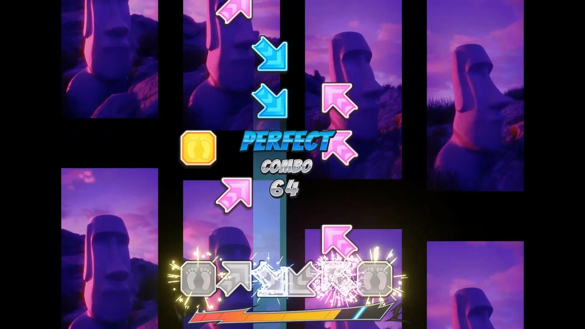 Giao diện gameplay Pump It Up Rise hiển thị các mũi tên nhạc và điểm số trên màn hình