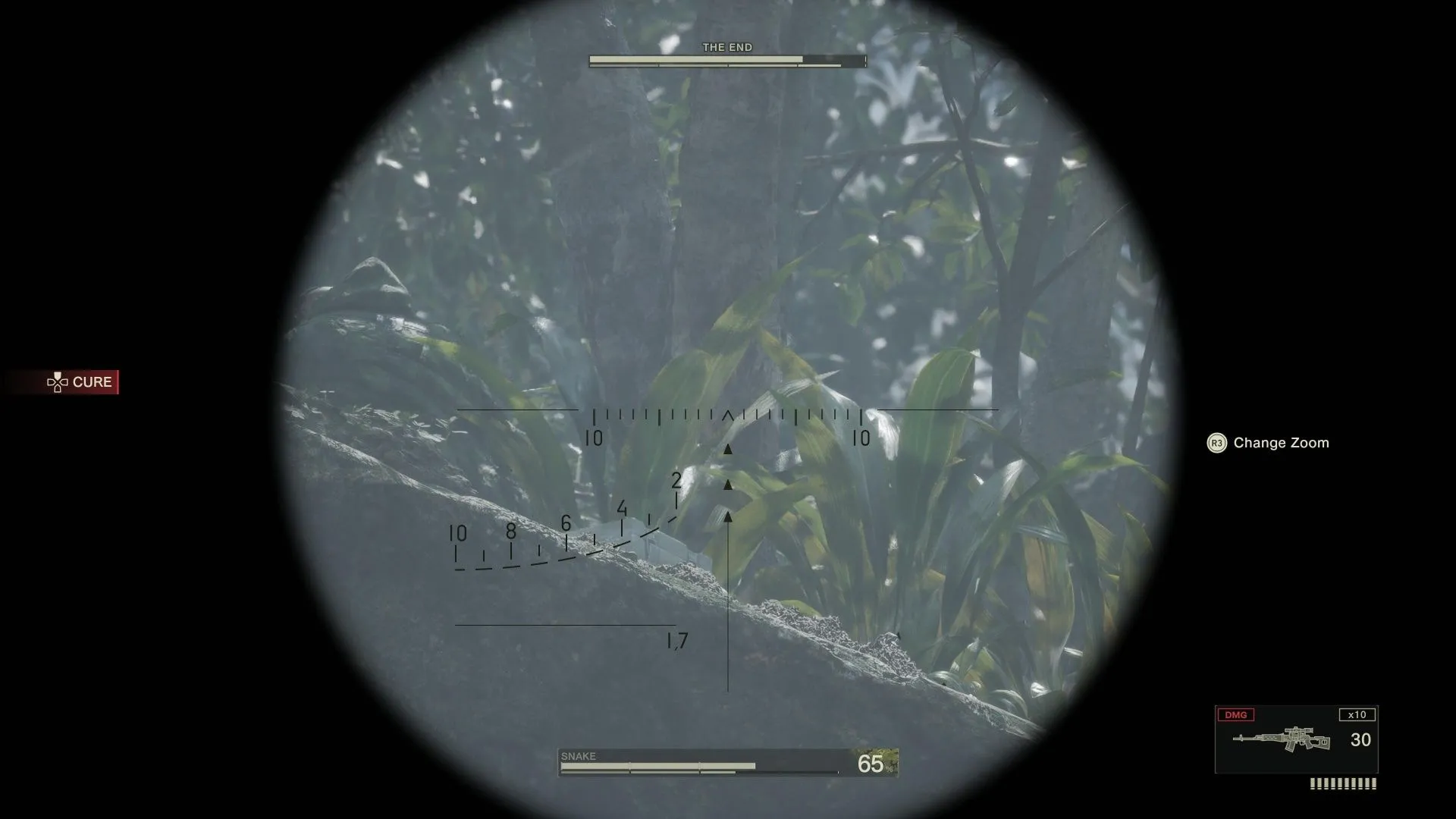 The End ẩn mình trên cây với khẩu súng bắn tỉa Mosin Nagant trong Metal Gear Solid Delta
